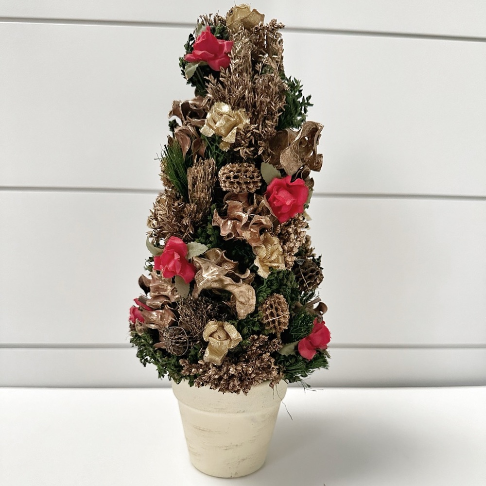 Mini Christmas Tree Topiary
